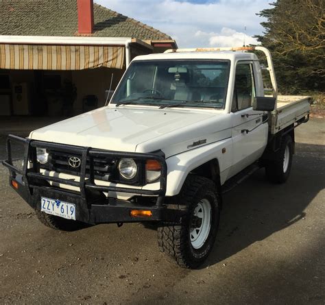 old toyota utes for sale.